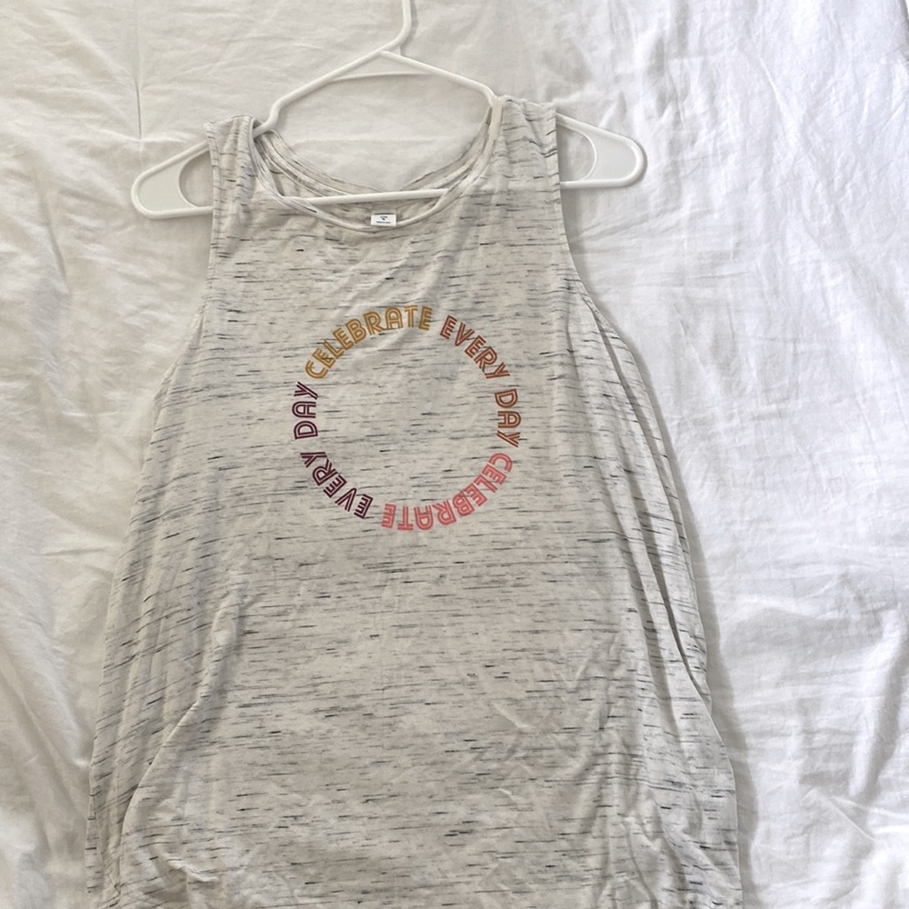 Old navy graphic tank top